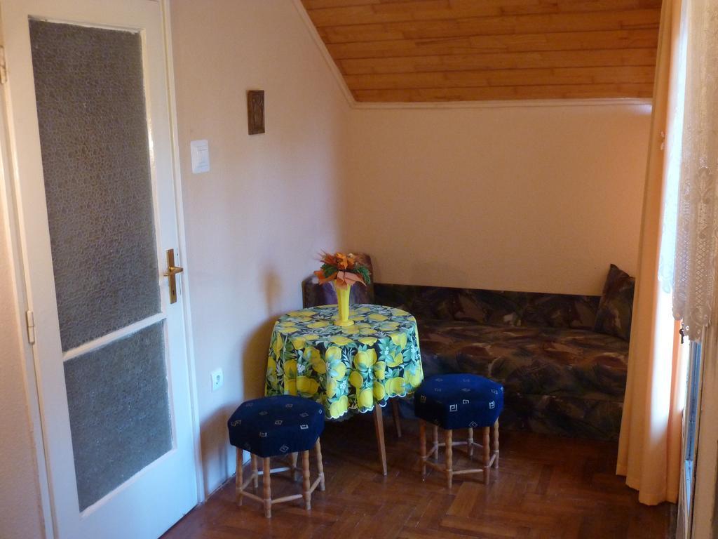 Vadasztanya Apartmanhazak Шиофок Номер фото