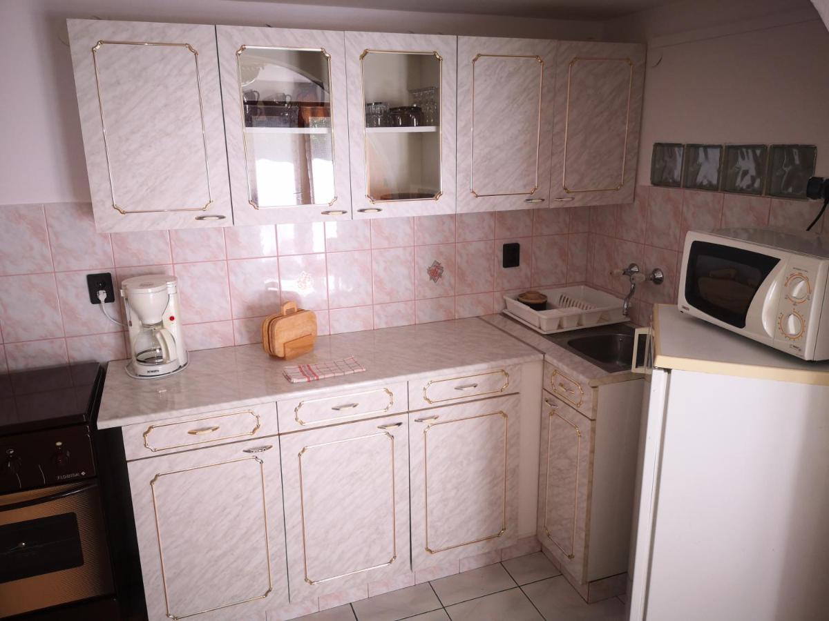 Vadasztanya Apartmanhazak Шиофок Экстерьер фото