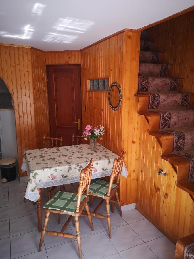 Vadasztanya Apartmanhazak Шиофок Экстерьер фото