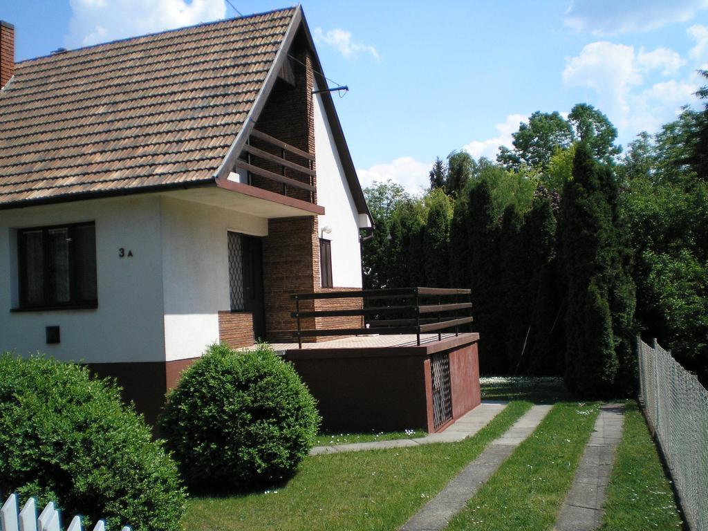 Vadasztanya Apartmanhazak Шиофок Номер фото